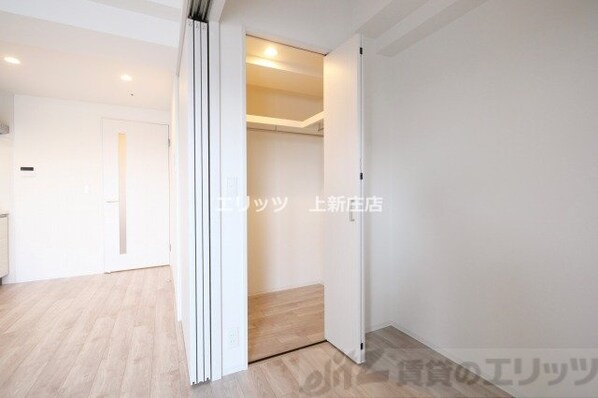 コンフォリア・リヴ南森町IIの物件内観写真